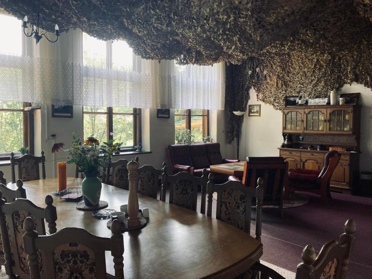 Stara Szkola Vila Krempna Exterior foto